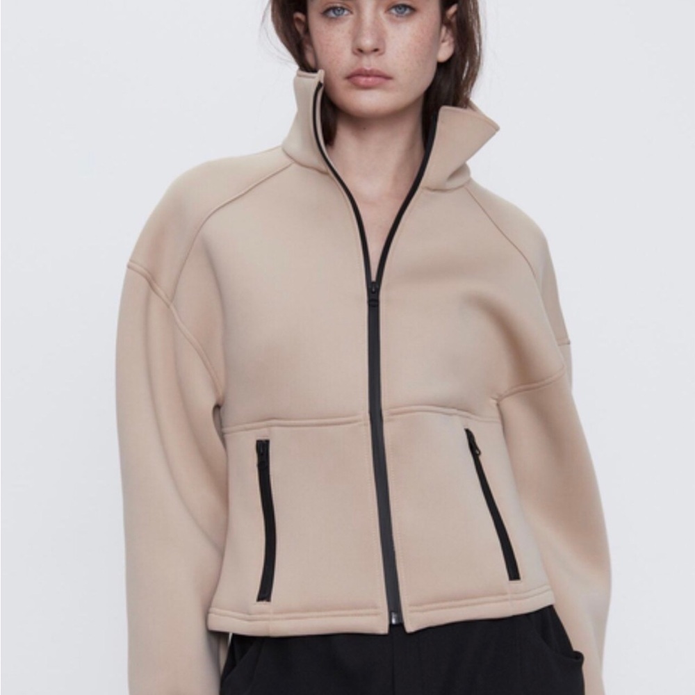 Zara Women's Beige Zip-Up Jacket